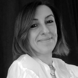 Elif Han Sezer